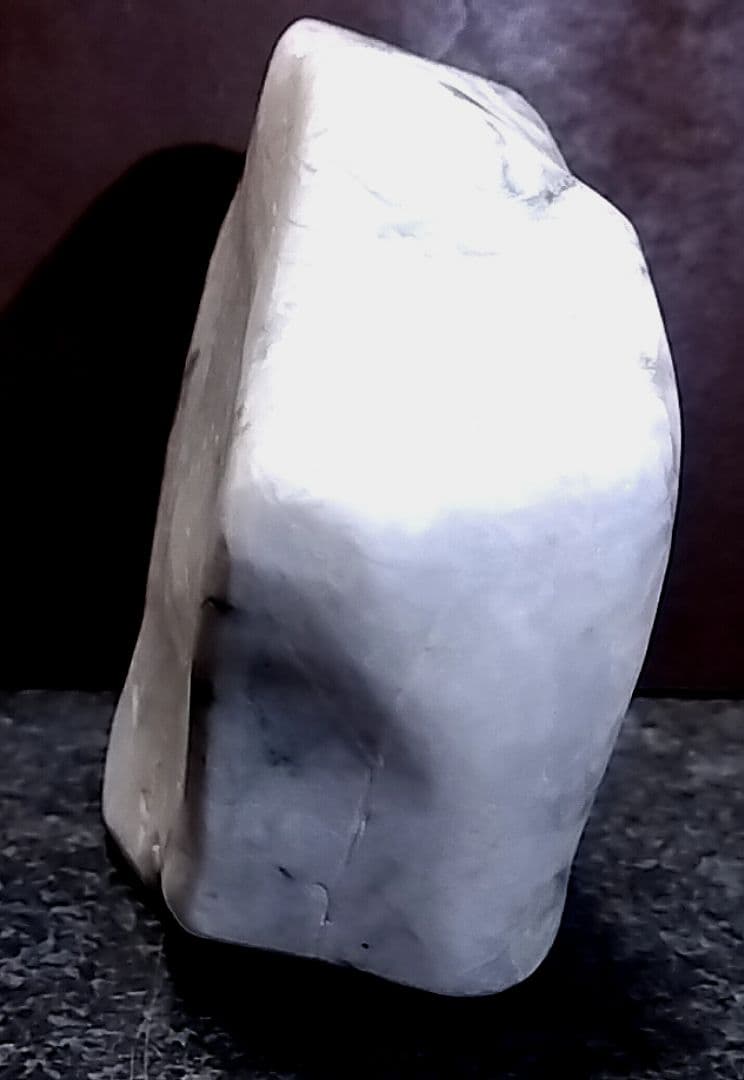 ★翡翠原石★糸魚川硬玉【横川・転石磨き470ｇ】