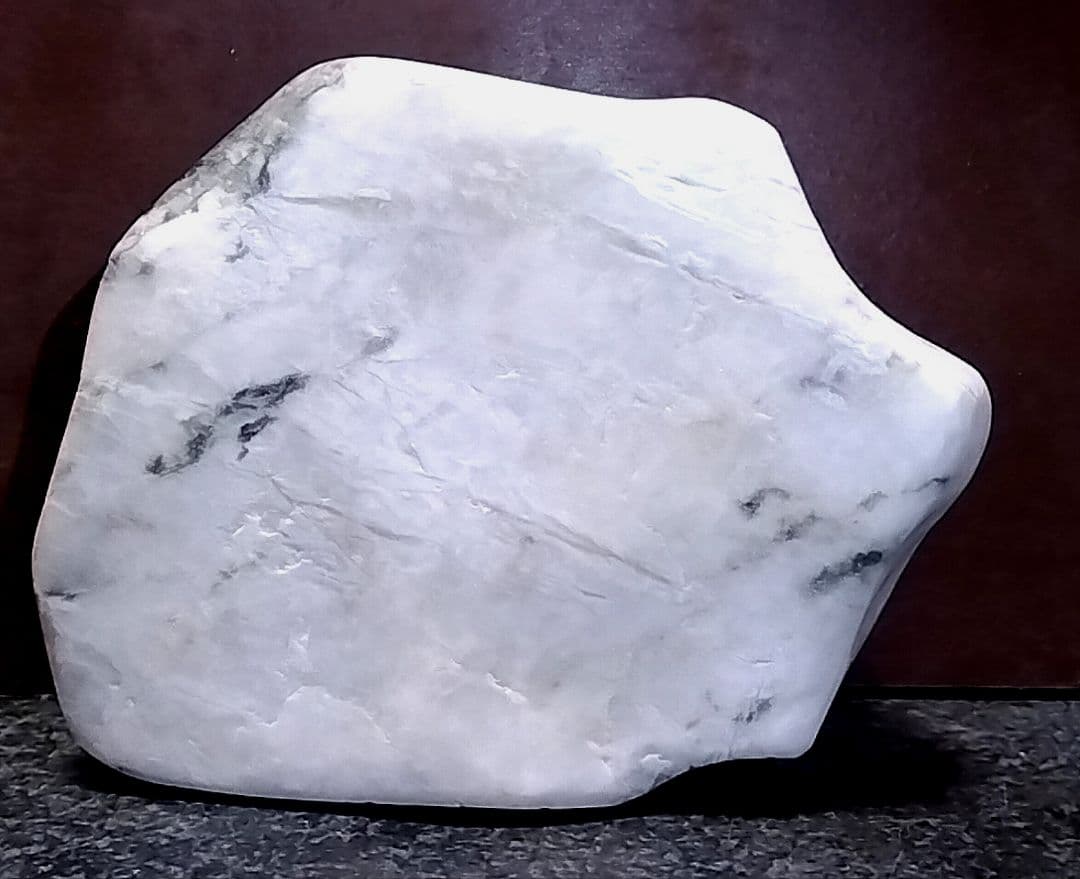 ★翡翠原石★糸魚川硬玉【横川・転石磨き470ｇ】