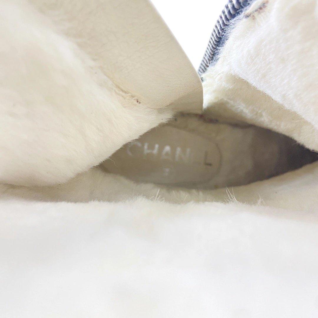 d*7様 CHANEL ブラック パテントレザーCCロゴロングブーツ36(23-