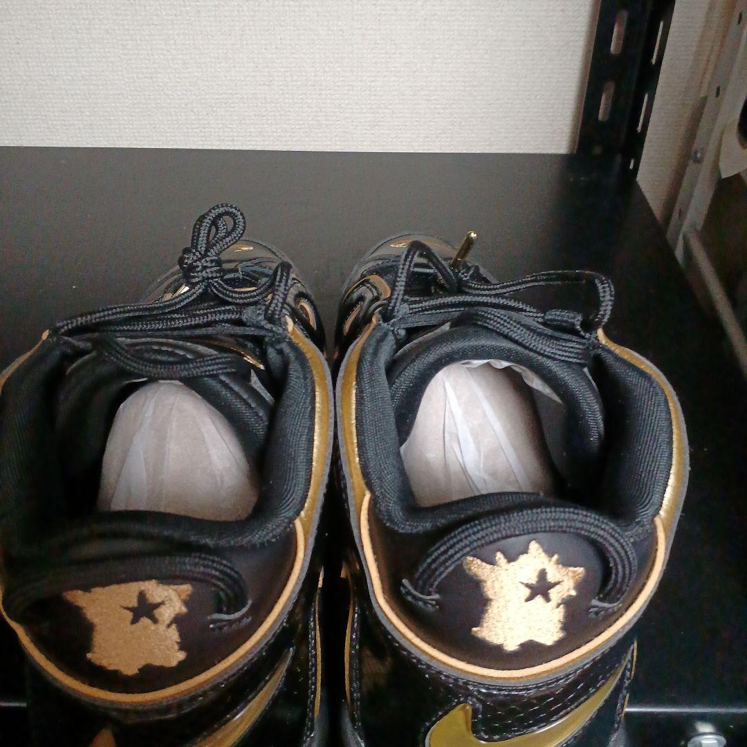 Nike ブラック/ゴールドエアモアアップテンポフランス