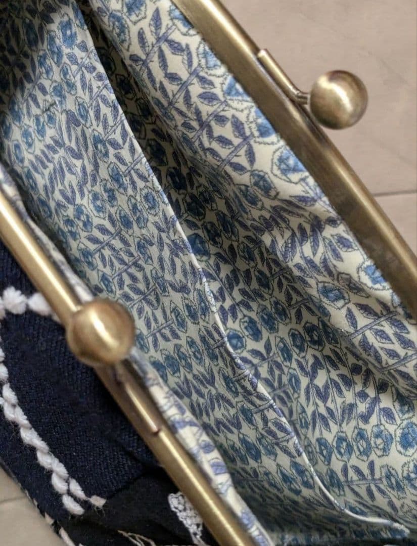 大人気作家さん　ミナペルホネン　ハンドメイド　大きながま口パッチワークバッグ