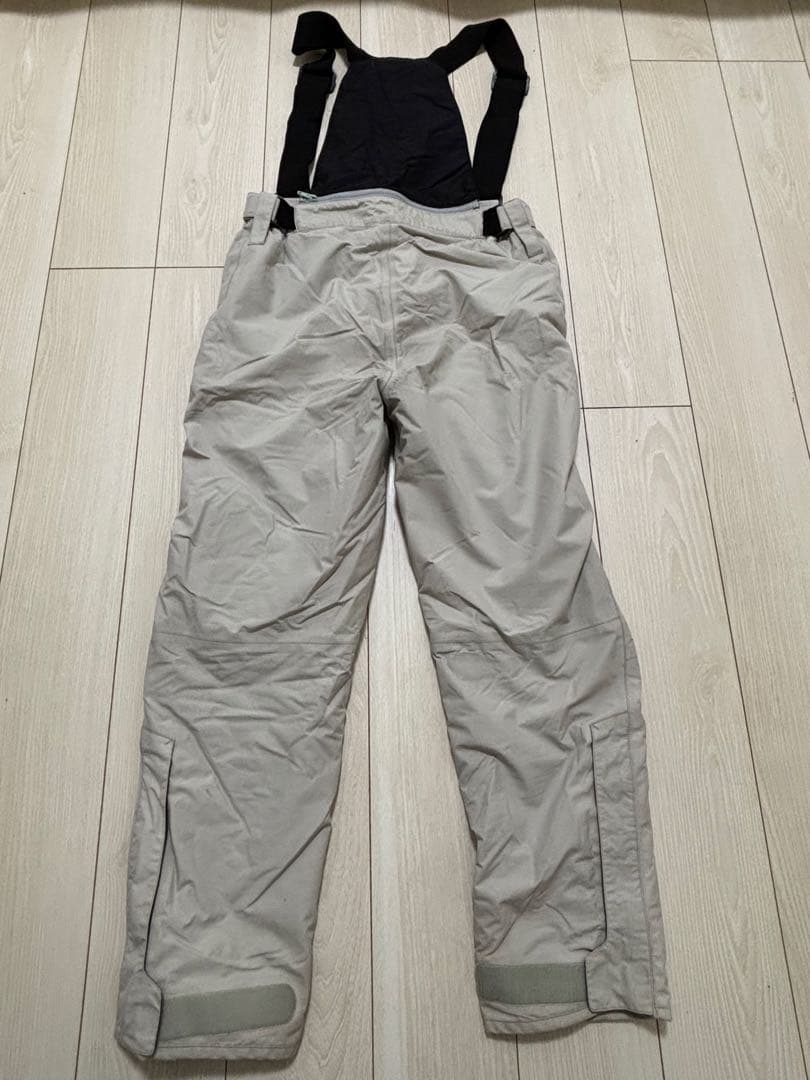 ダイワ　コンビアップウィンタースーツ　ゴアテックス　防寒着　収納袋付き