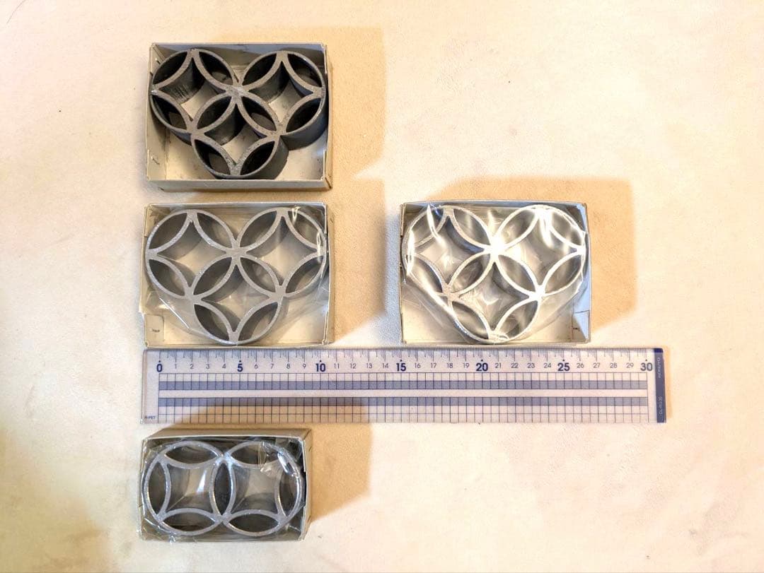 値下げ◎レア品・美品◎菊印剣山 花留め 4個セット