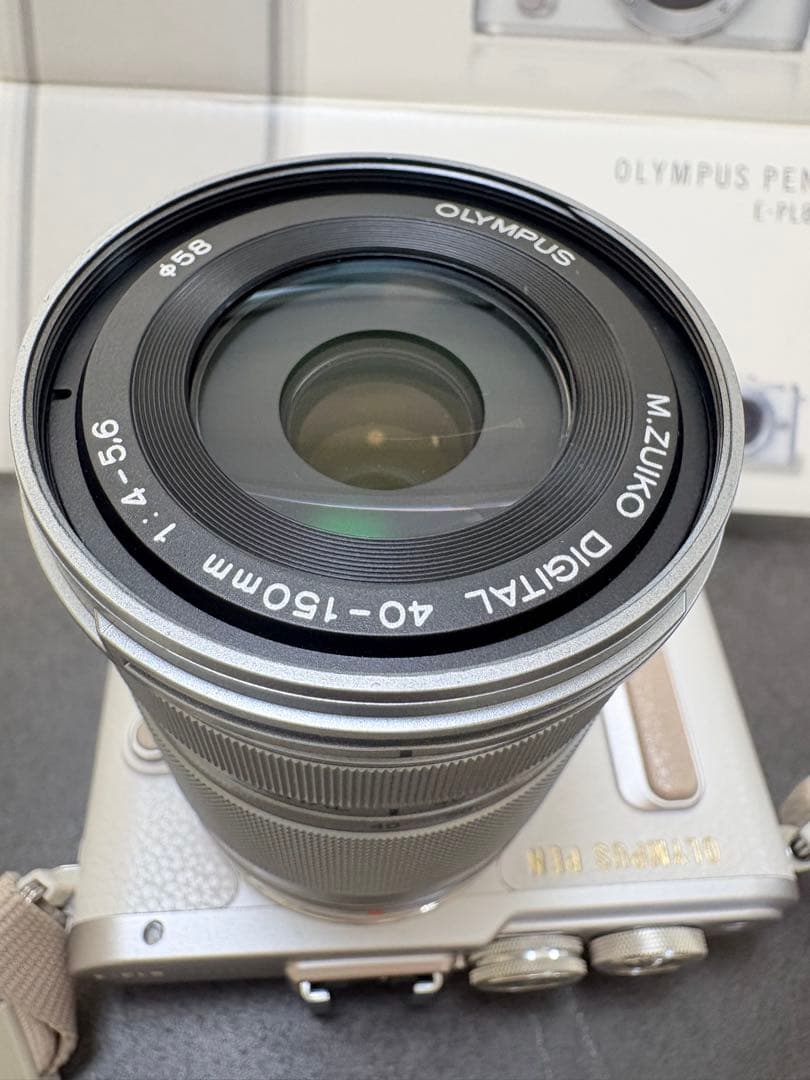 mitiさま★OLYMPUS PEN E-PL8 ダブルズームキット