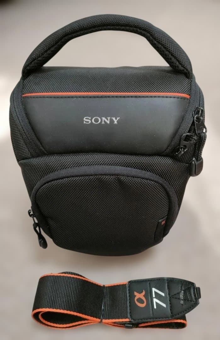 【美品】SONY α77 SLT-A77V レンズ・カメラバッグ付