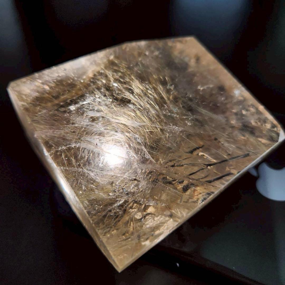 お正月SALE〜☆天然石☆ ルチルクォーツ　ヴィーナス　虹　高品質　原石　箱付き