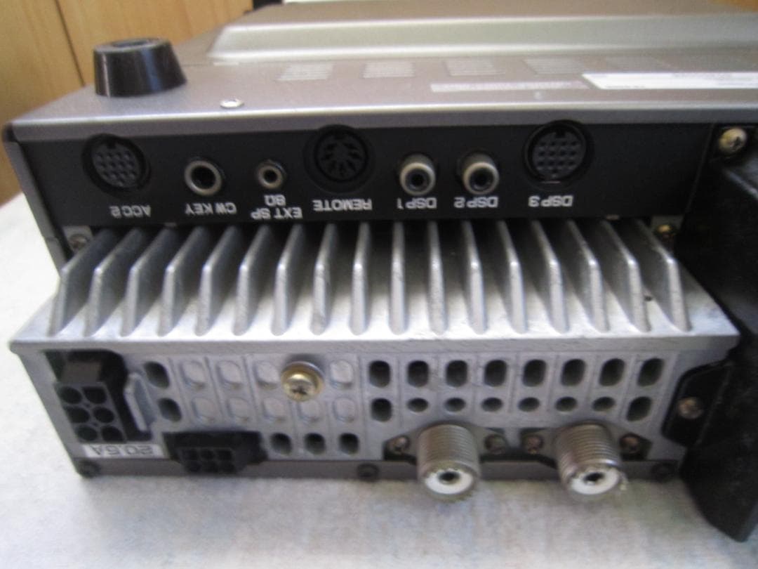 KENWOOD　TS-690S　HF/50MHz　100W　オールモード機　完動