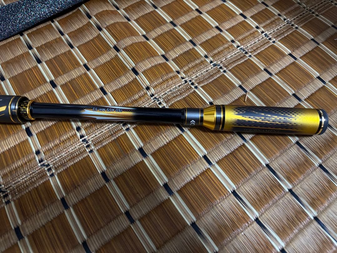 【極美品】ダイワ　24 トーナメント　MH-53