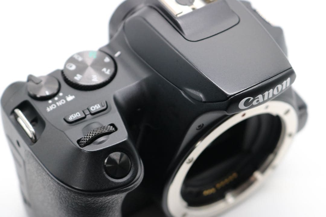 超美品ですが… 【Canon EOS Kiss X10 ダブルレンズセット】
