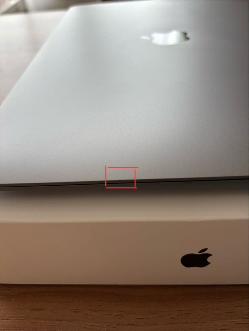 Apple MacBook Air 13インチ（2020年モデル/ A2179)