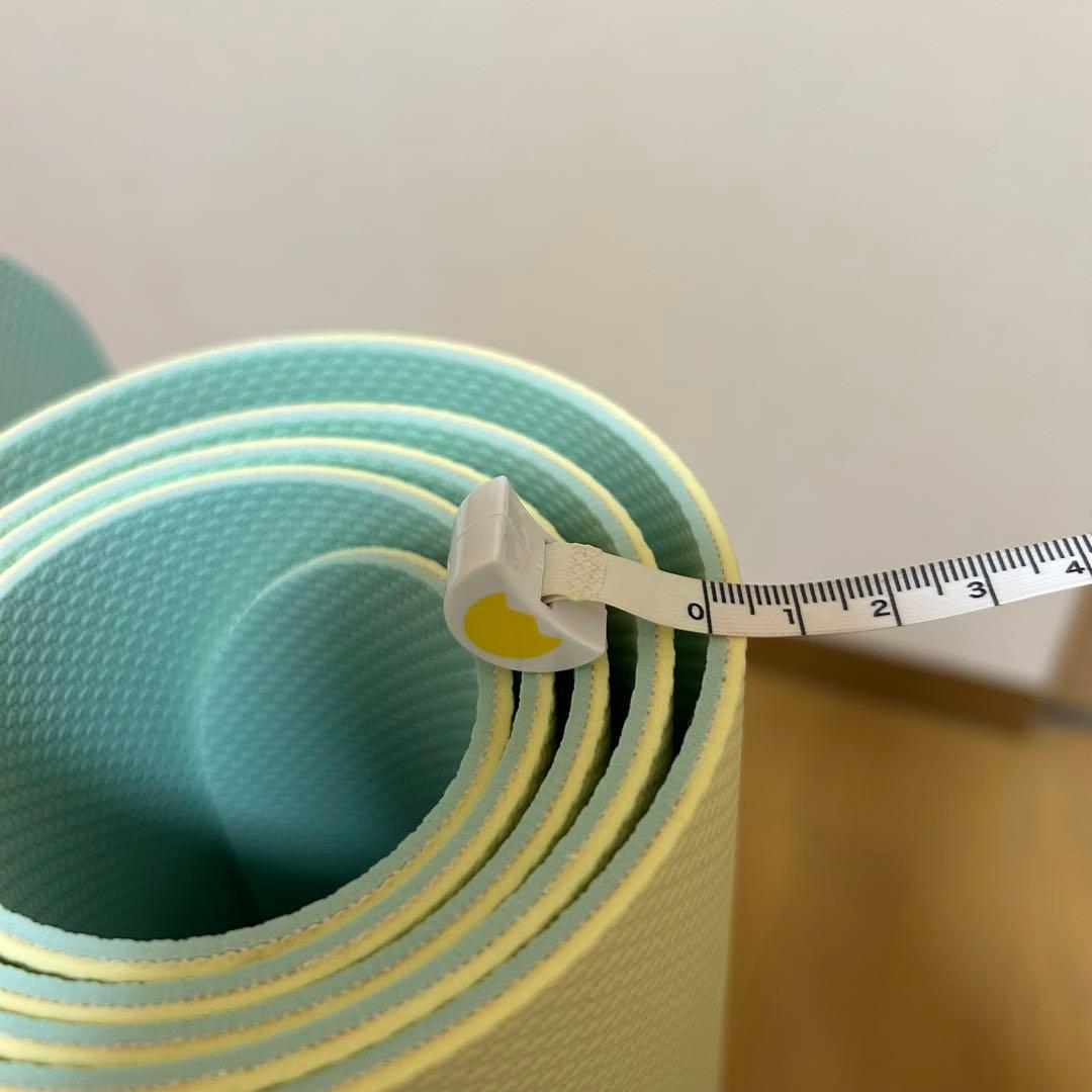 LAVAヨガセット：ヨガウェア・タンクトップ・レギンス・ヨガラグ・ヨガマット