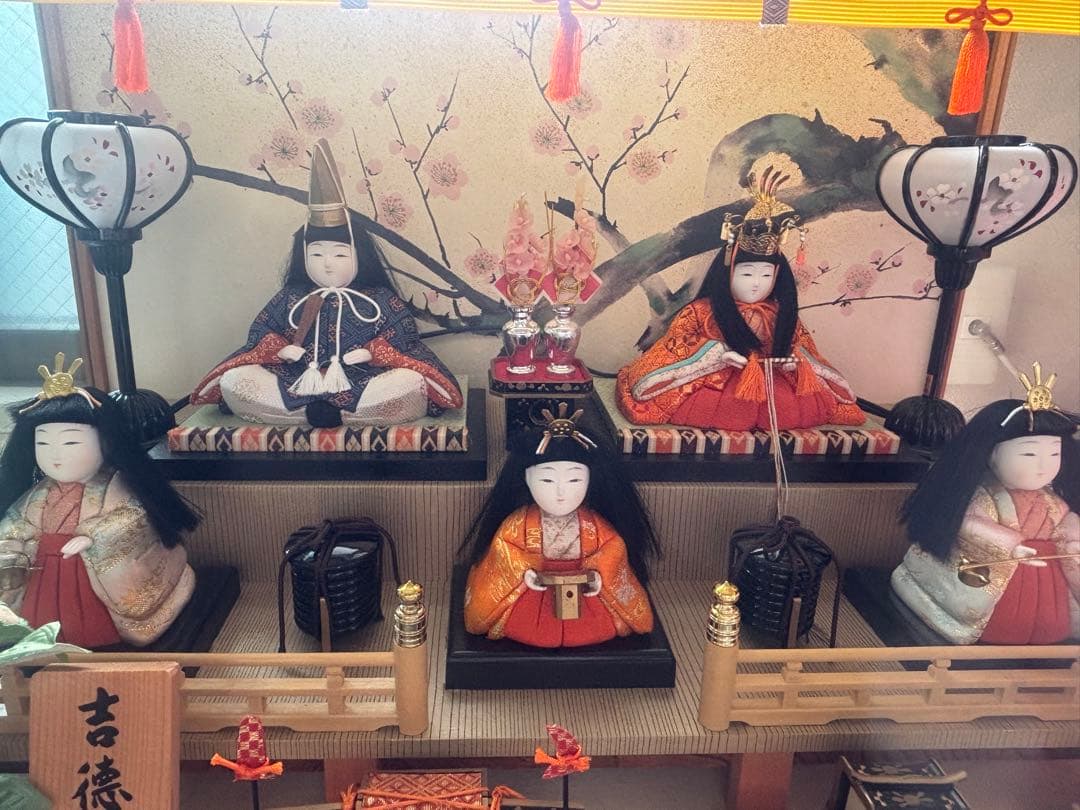 【吉徳 大光】 特選 ひな人形 ガラスケース付き