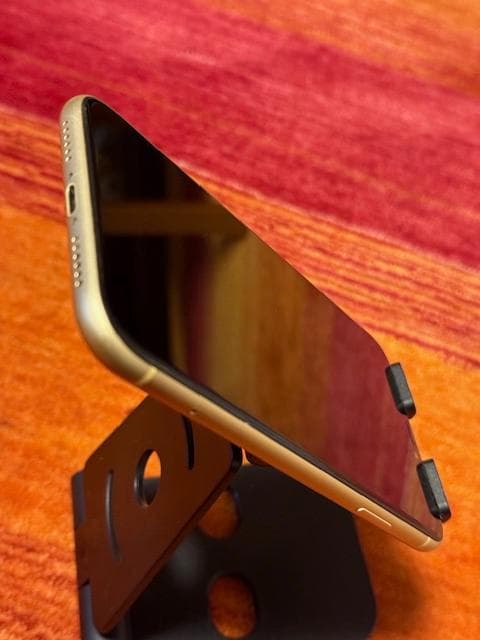 iPhoneXR 128GB イエロー