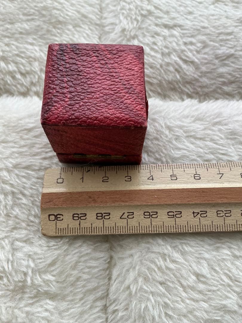 赤系紙張りヴィンテージジュエリーボックス