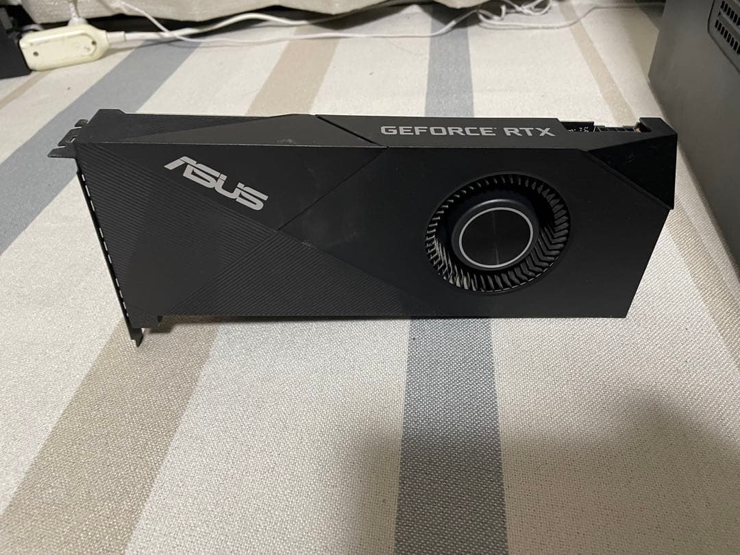 ASUS GeForce RTX グラフィックボード2060 SUPER