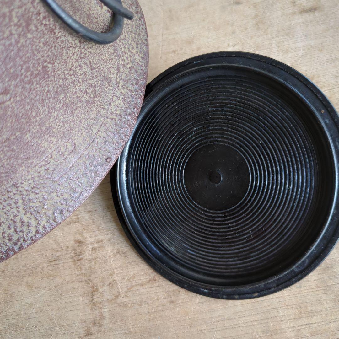 茶道具 釜 浜松地紋富士小釜　菊池政光 木箱入り 茶道 鉄釜 在銘