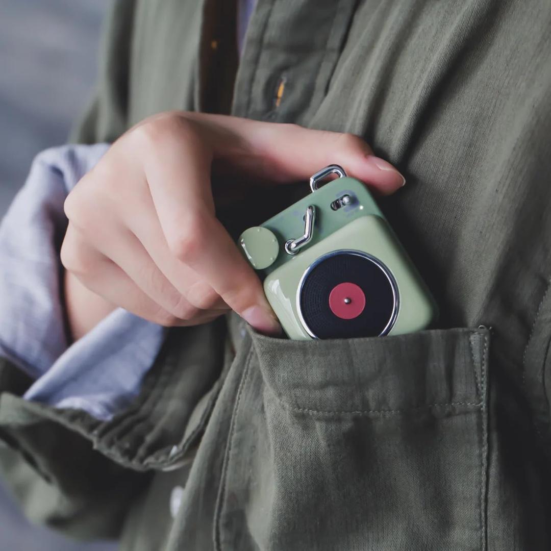 ☆驚くべき超コンパクト驚くべき音の明瞭さ　スピーカー