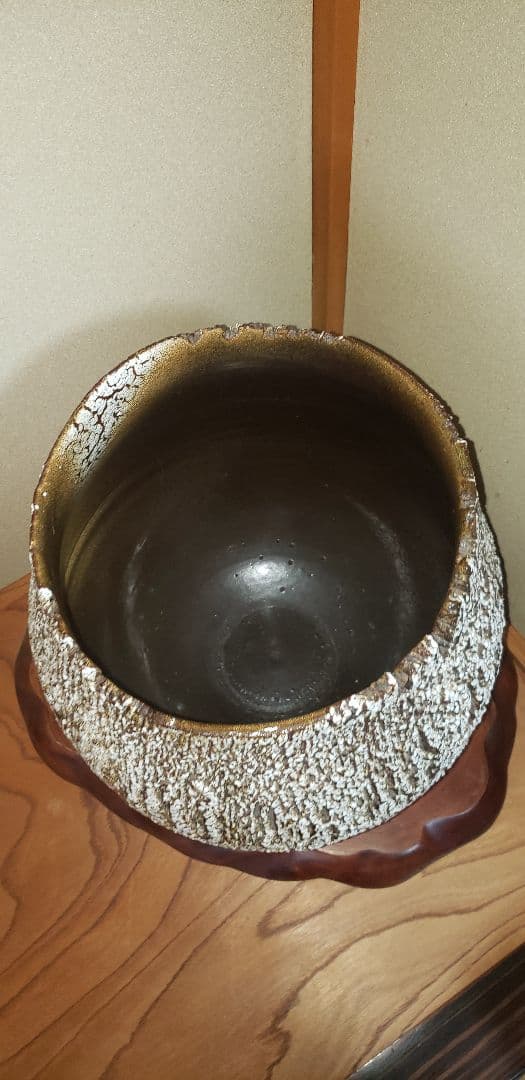 漆器 椀 黒白テクスチャー 木製台座付き