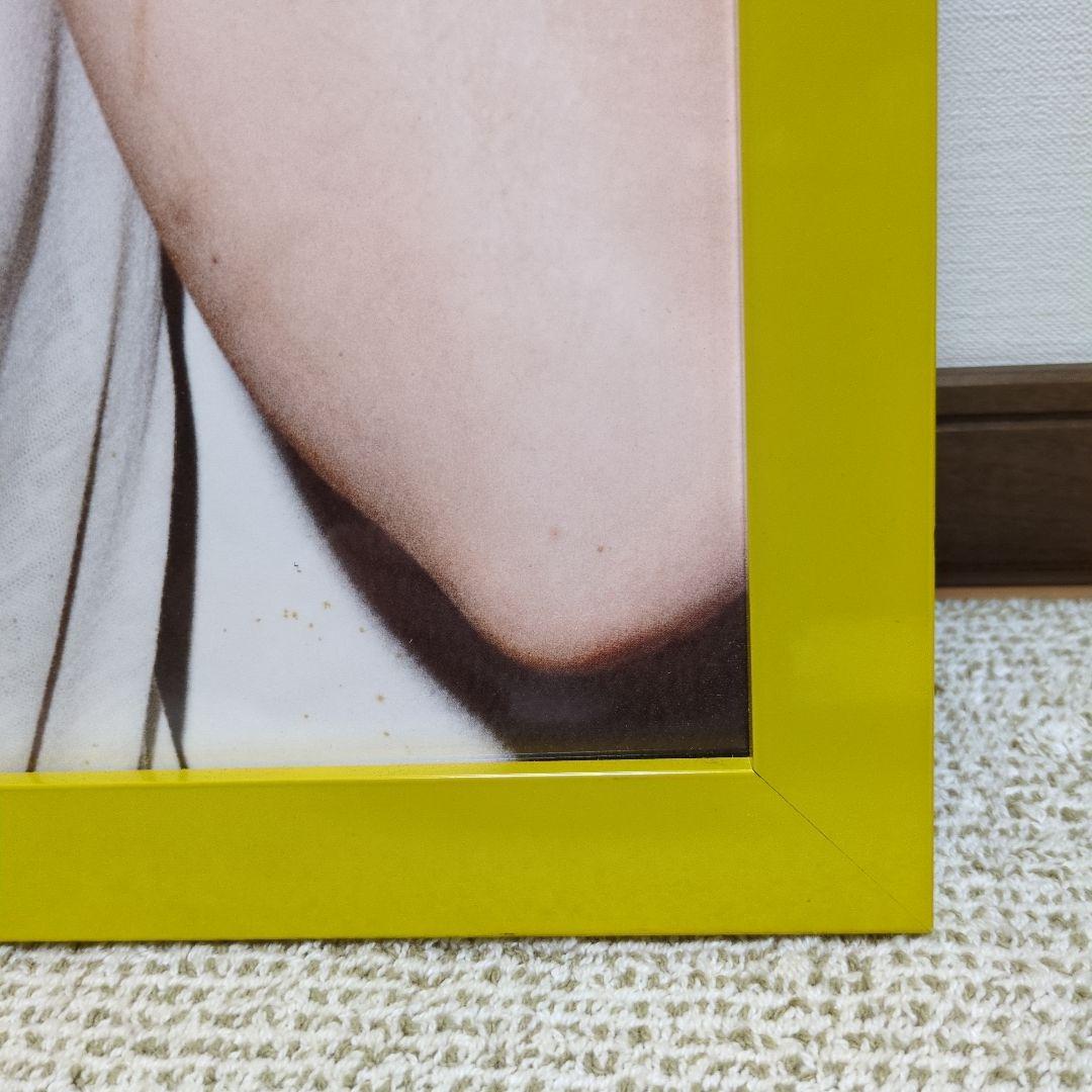 シュプリーム Supreme × レディ・ガガ イエロー 額装