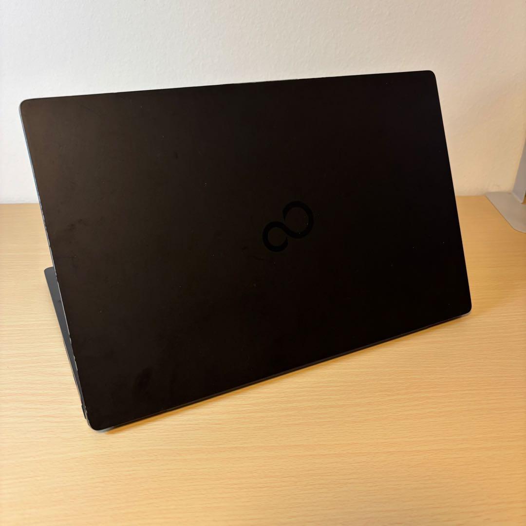 富士通 LIFEBOOK U9311/F 超軽量738g i5 Office