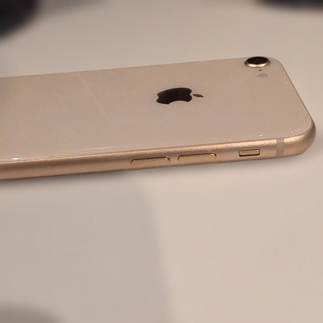 iPhone 8 64GB ローズゴールド SIMロック解除済 本体のみ