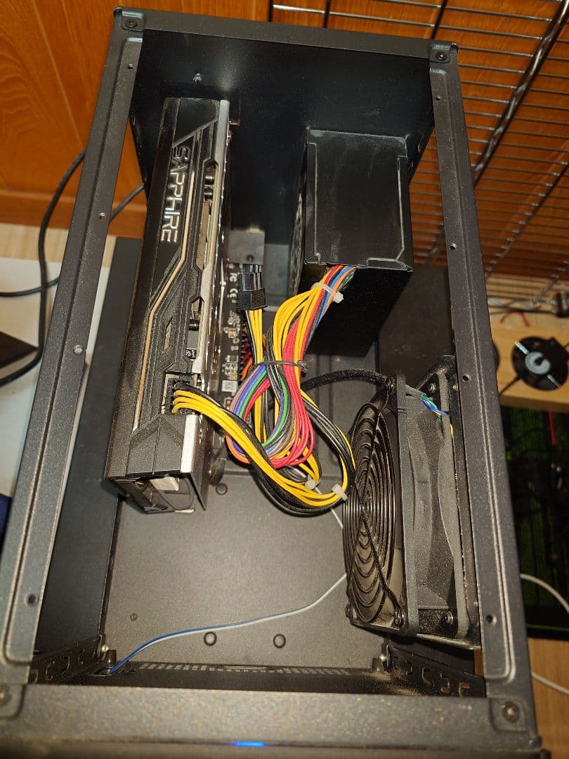 外付eGPU (Sonnet Breakaway Box550+RX580)