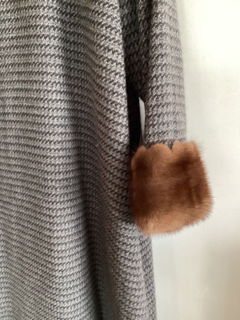 P 美品　VISCARDI カシミヤ100% Aラインコート