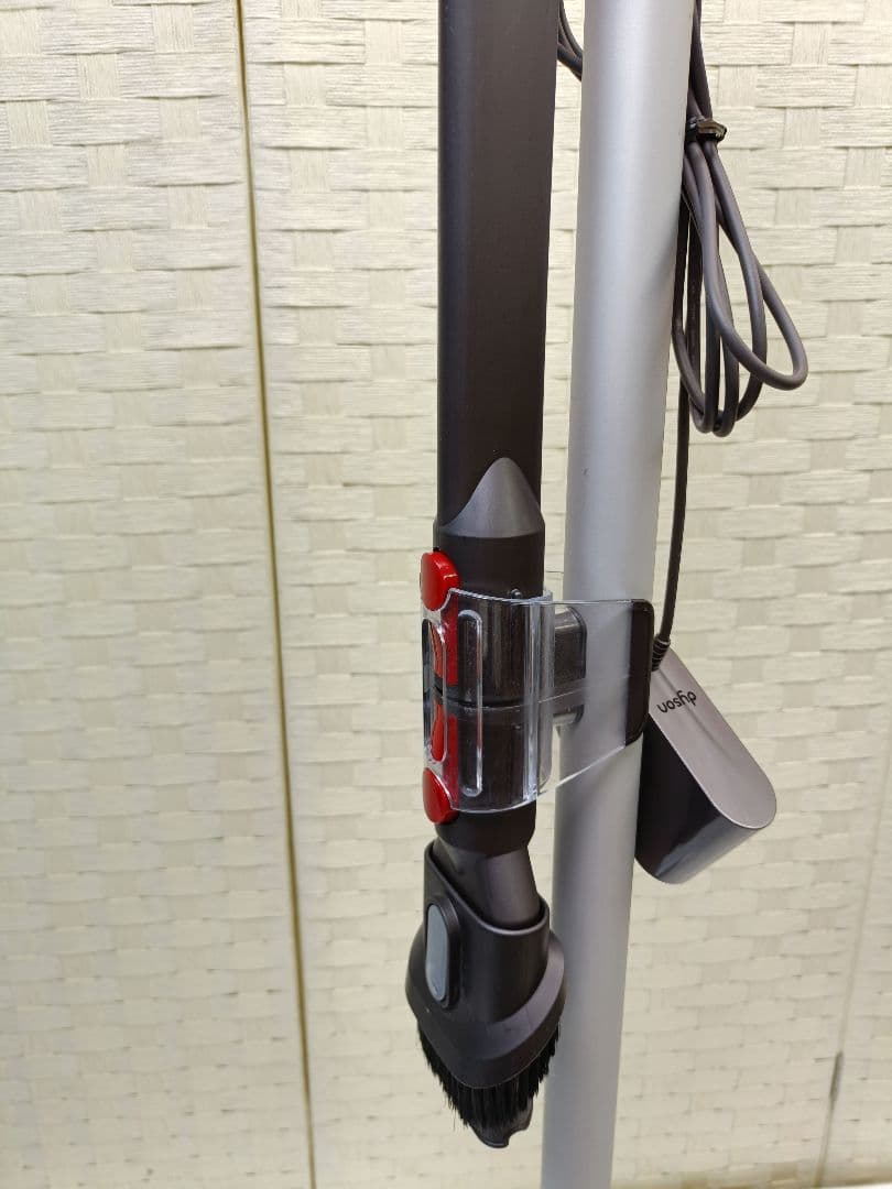 ダイソン SV18 コードレスクリーナー デジタルスリム