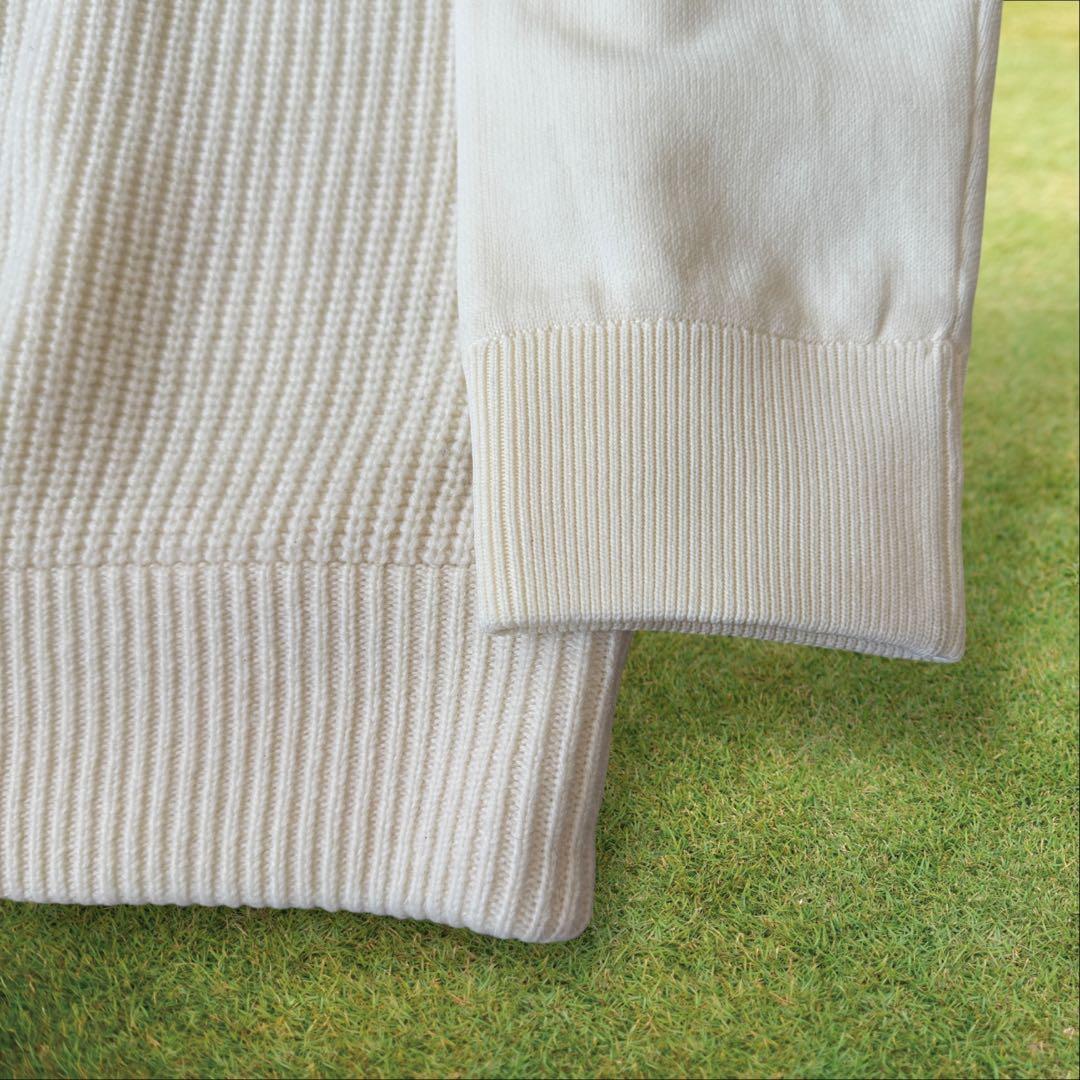 現行モデル　防寒　蓄熱　裏地付　マスターバニー　ニット　M〜L相当　白　セーター