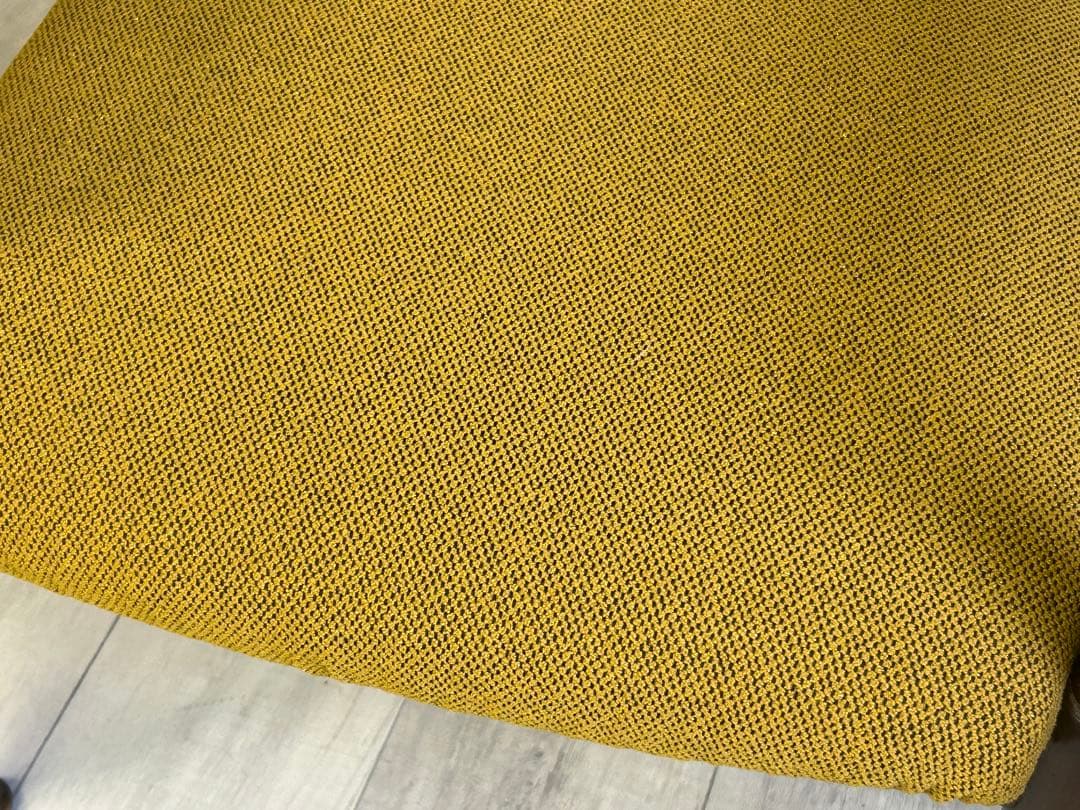 リメイク品　尾州生地　イエロー座面　カリモク　コロニアル　アームソファ　NI