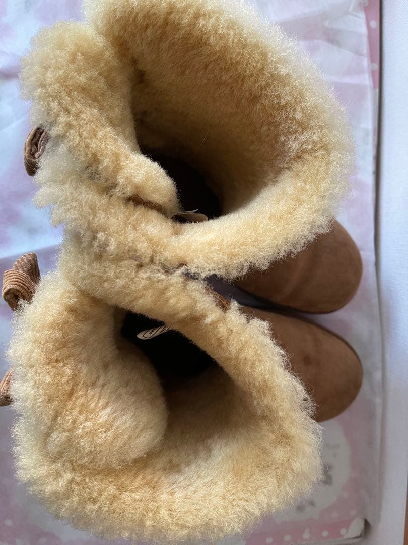 UGG★ムートンブーツ★コーデュロイリボン