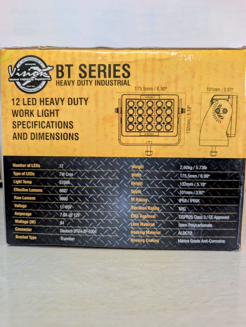 Vision X社 LEDワークライト２個