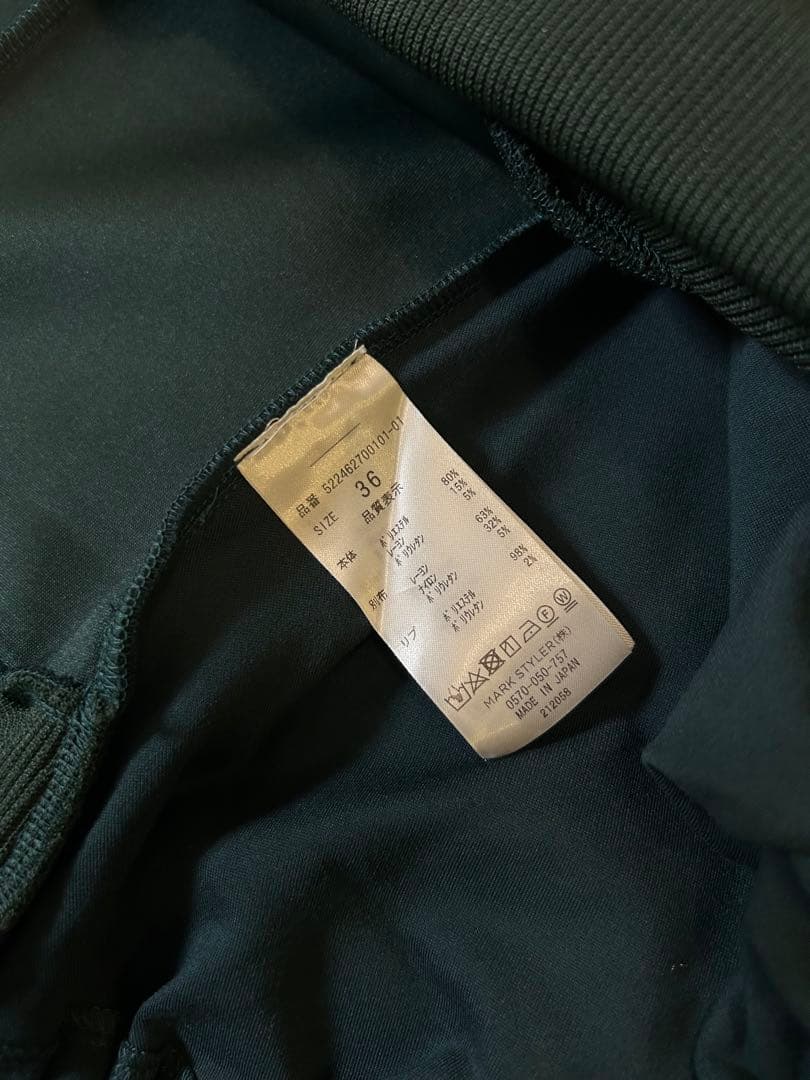 SIDE PARTS DETAIL HOODIEサイドパーツディテールフーディー