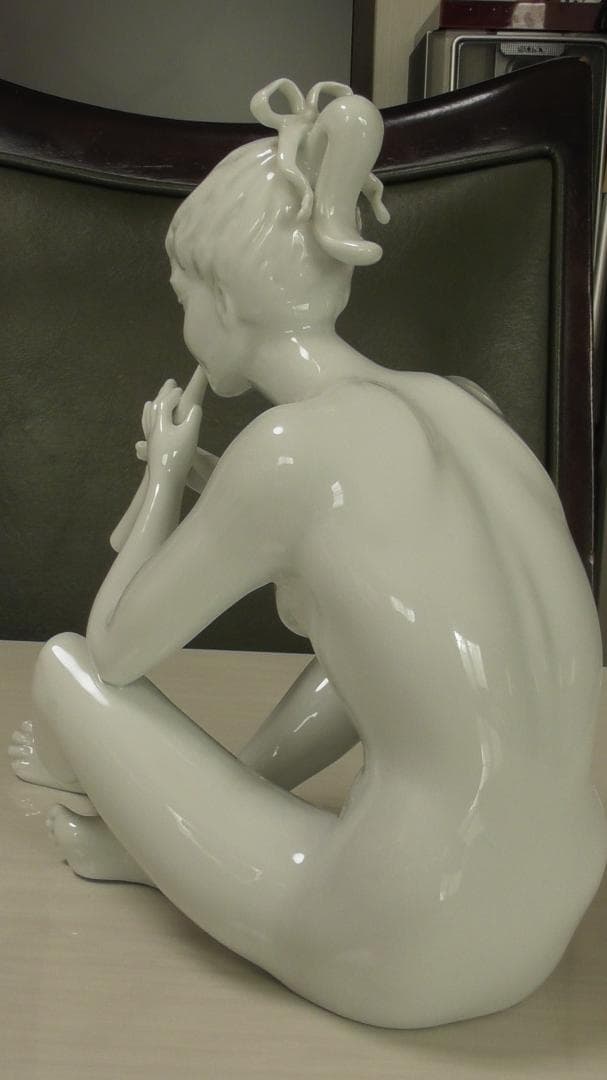 KAISER　カイザー【KAISER製　縦笛を吹く裸婦】　リヤドロ　Ｌ545