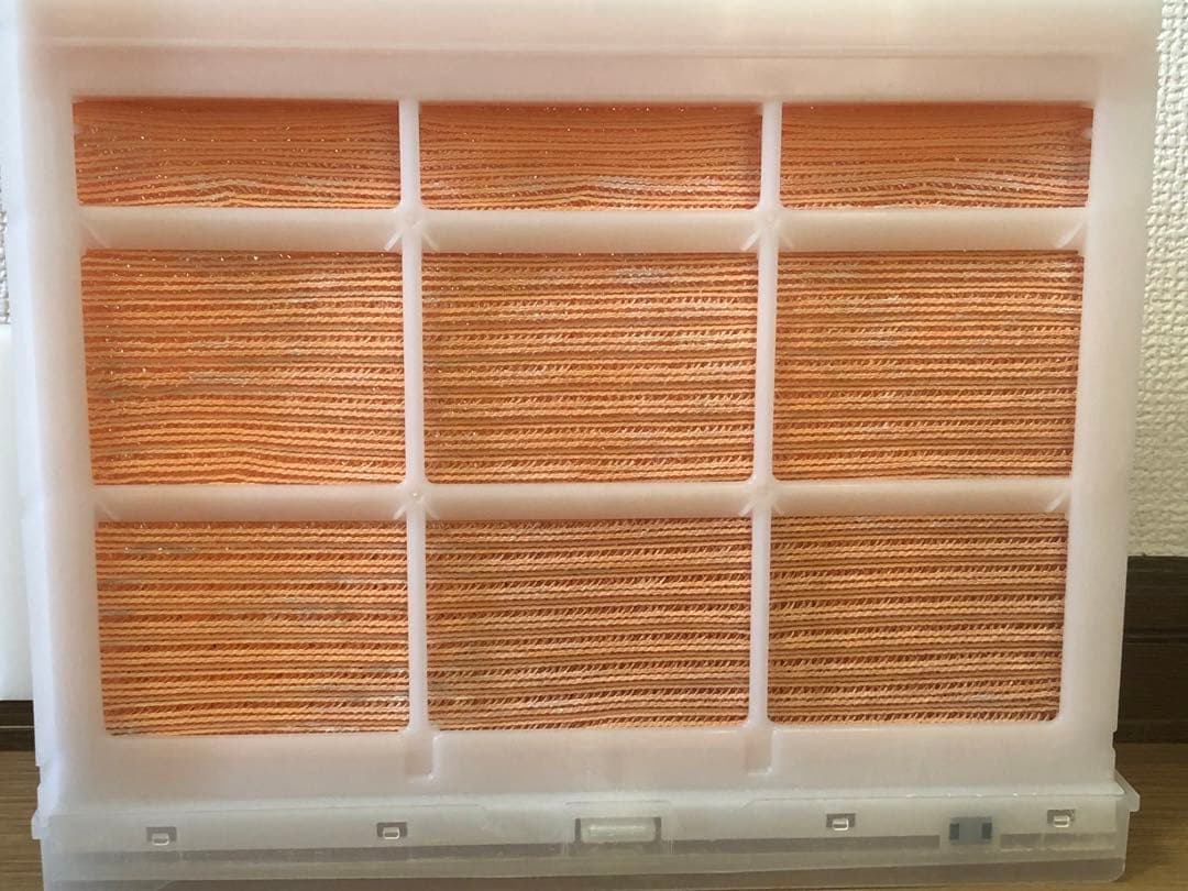 【美品】HITACHI 空気清浄機 EP-NVG90 自動掃除 加湿機能付き