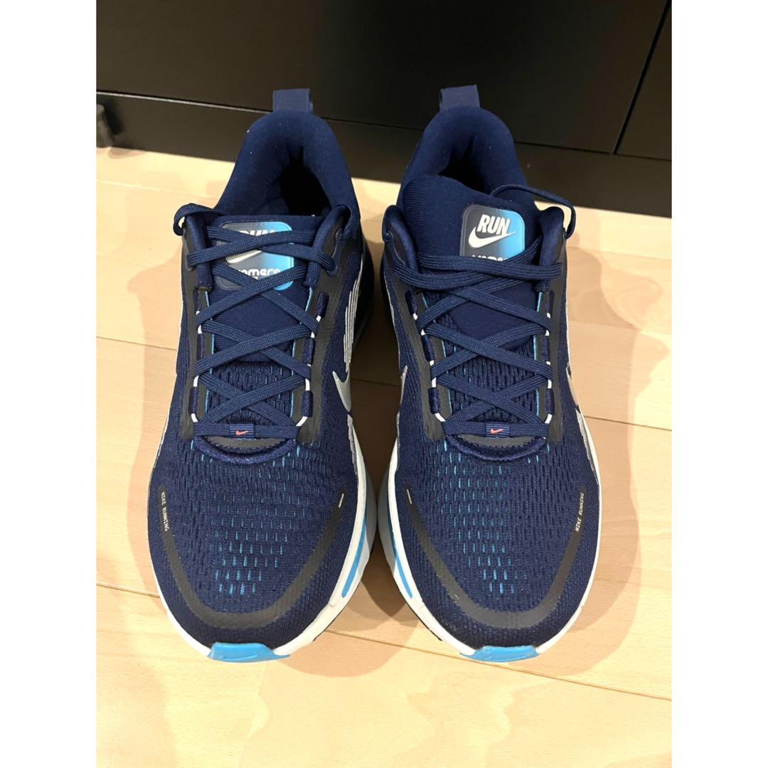 Nike ボメロ18 スニーカー