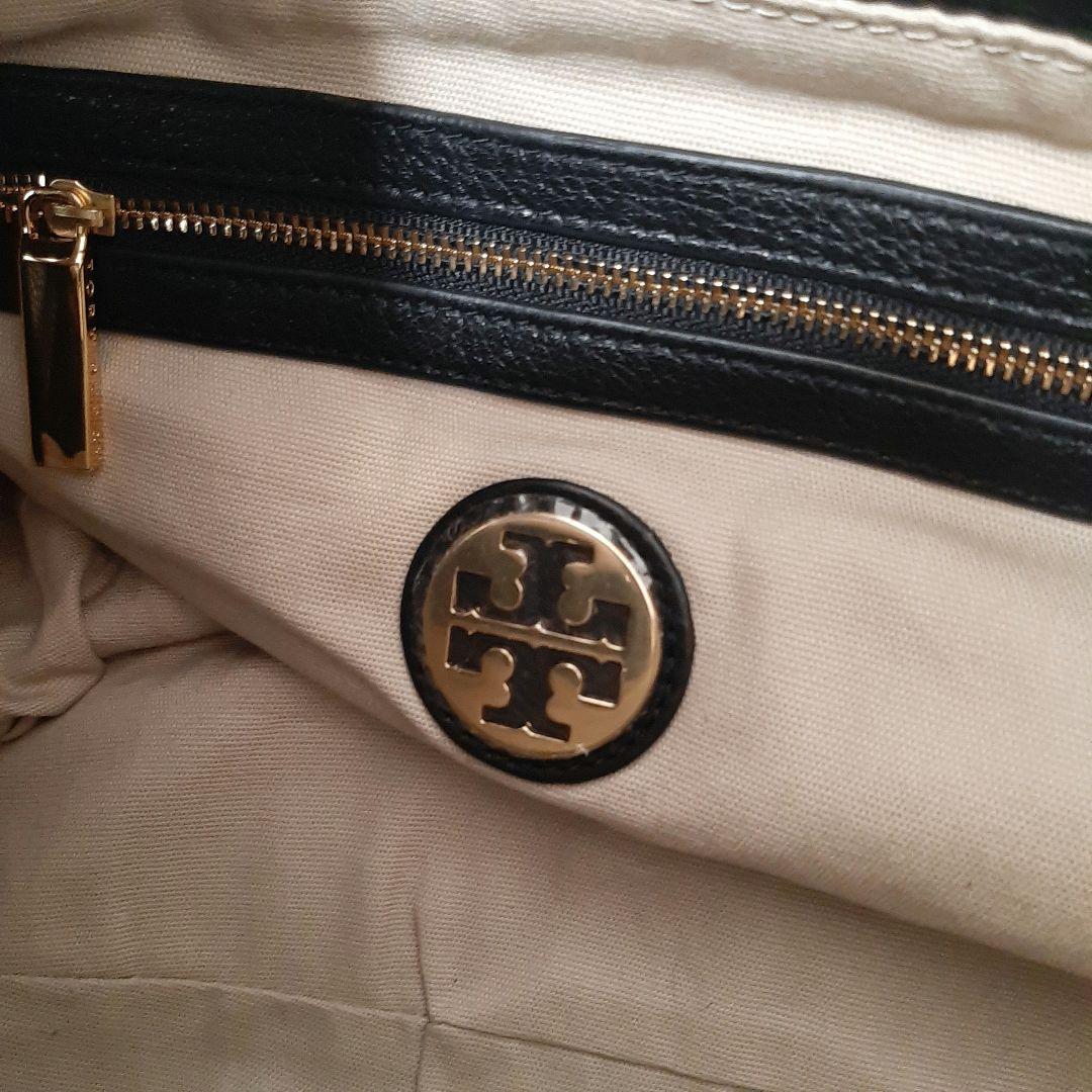 極美品　Tory Burch　トリーバーチ　2way バッグ　黒　アマンダ