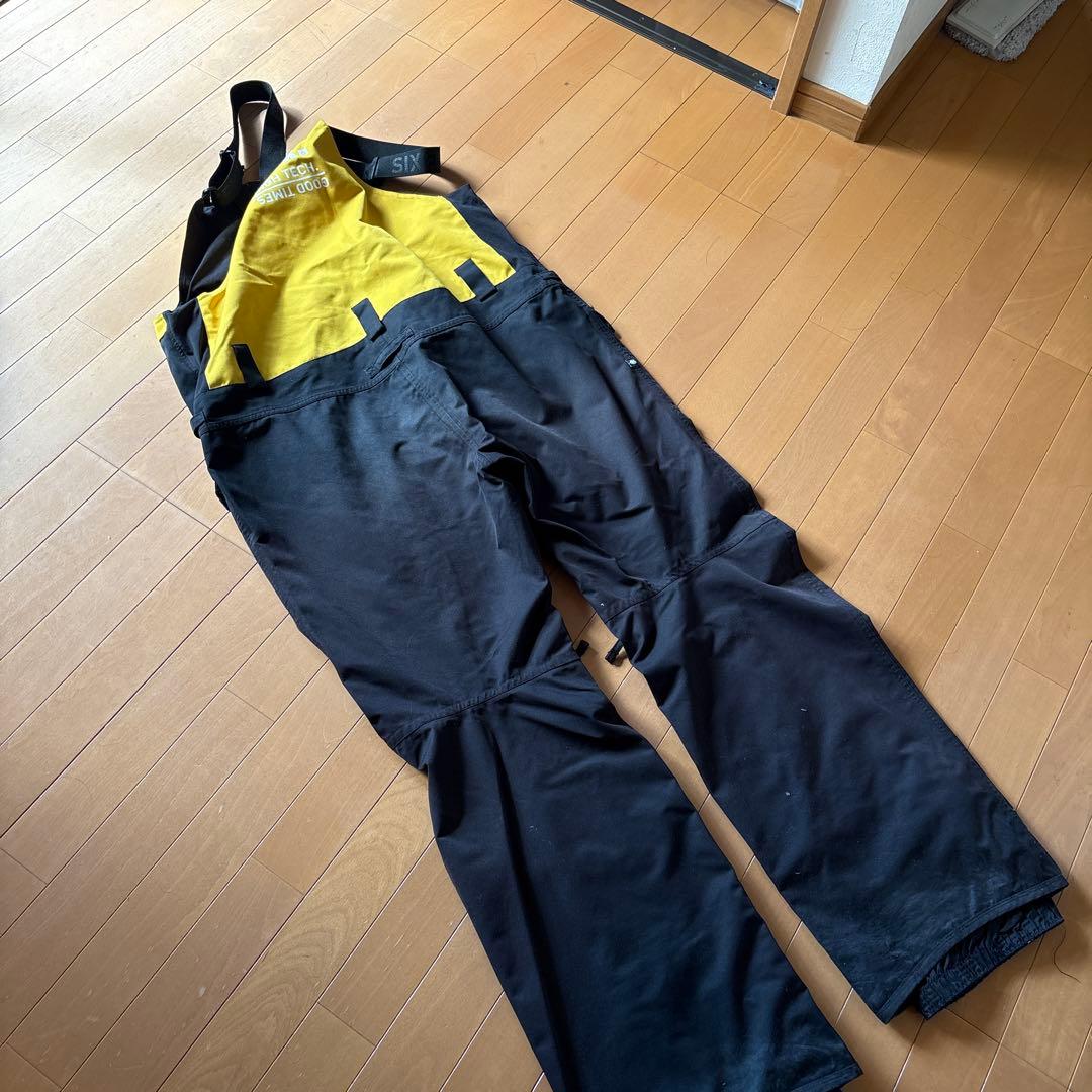 686 スノーボードジャケット ビブパンツ