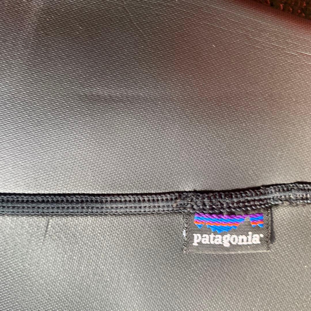 パタゴニア　ウェットスーツ タッパー ラッシュガード
