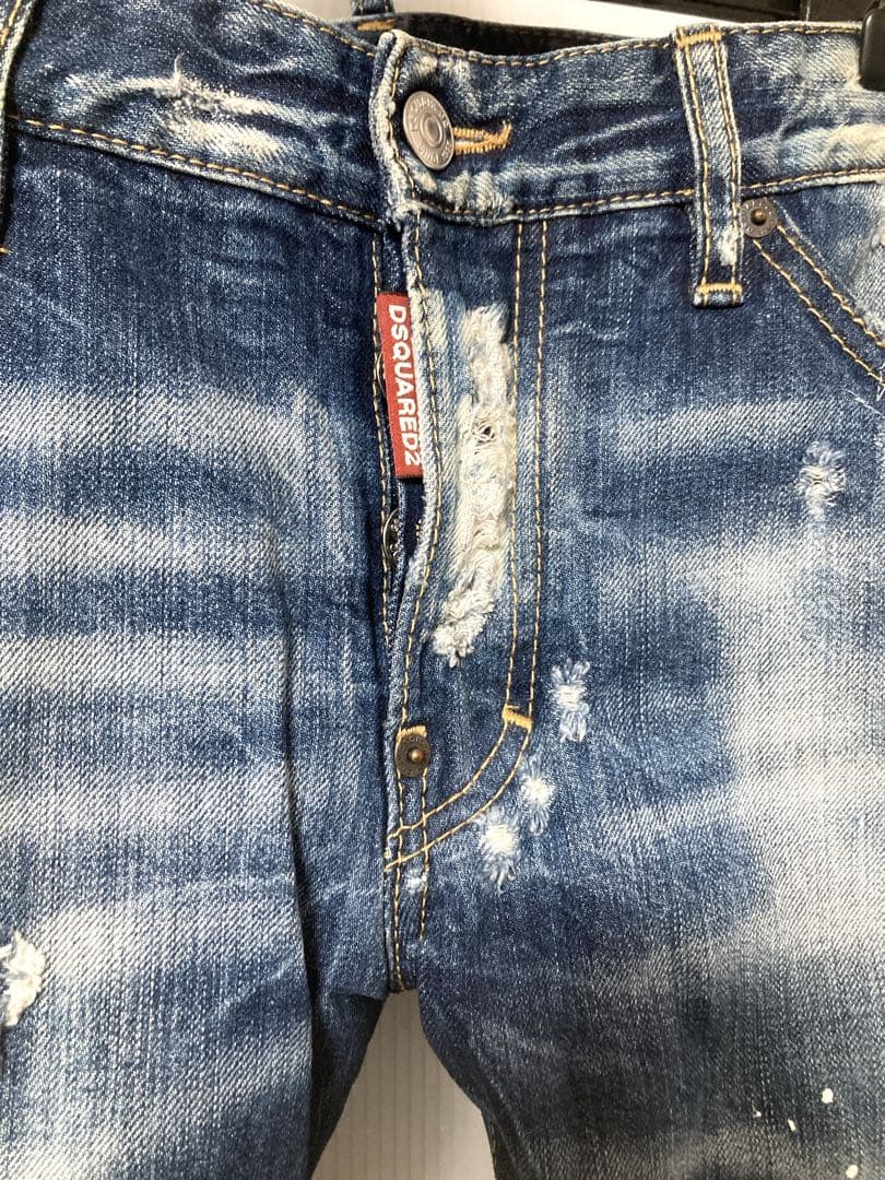 は*な様 DSQUARED2 Sexy twist jean サイズ44 ダメー
