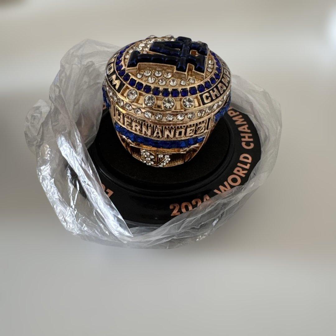 ロサンゼルス・ドジャース 2024 ワールドチャンピオンリング37 ヘルナンデス