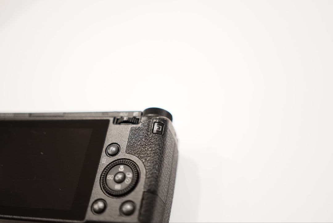 RICOH GR IIIx 3x リコー　カメラ　APS-C