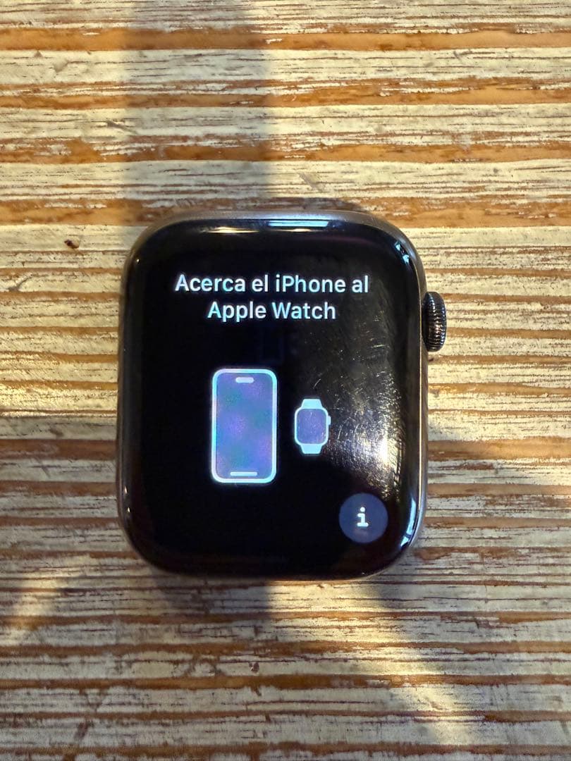 MacBook本体 MacBook Pro, AirPods Pro, Apple Watch 7