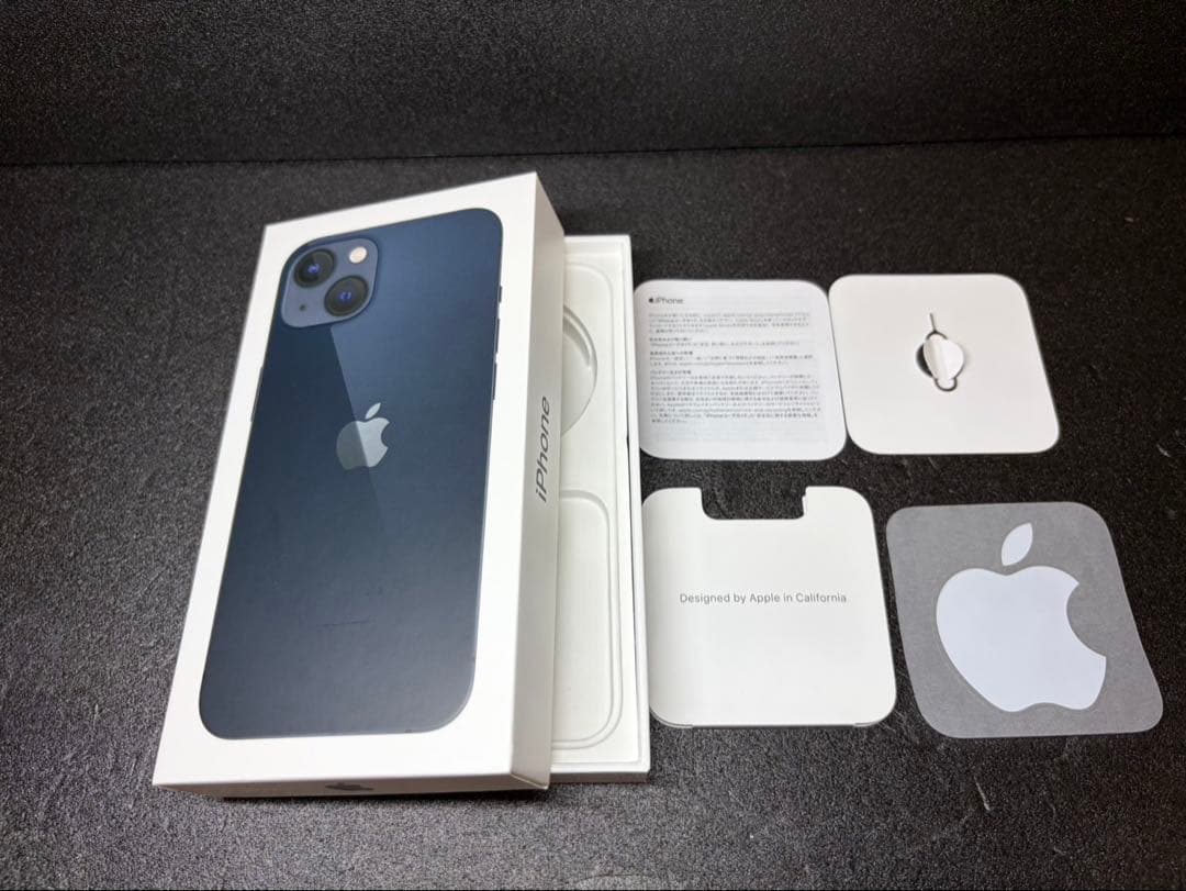 iPhone13 SIMロックなし　Apple 128GM ミッドナイト