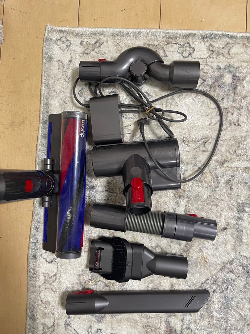 【美品】dyson v12 sv 46