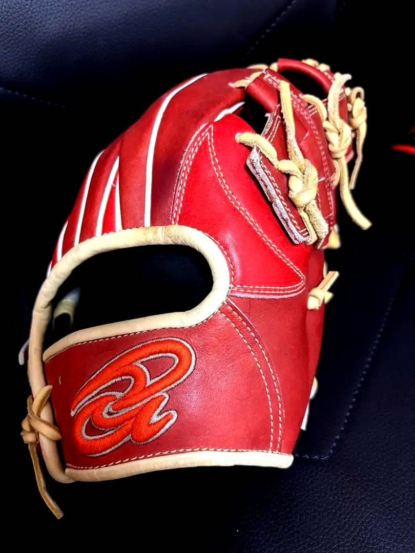 ドナイヤ グローブ山田哲人　限定品