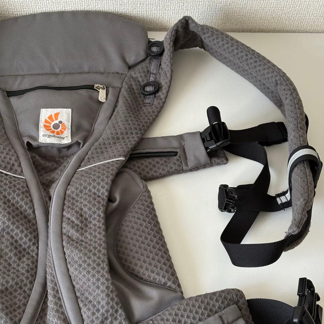 ergobaby エルゴベビー　オムニブリーズ　OMNI BREEZE 抱っこ紐