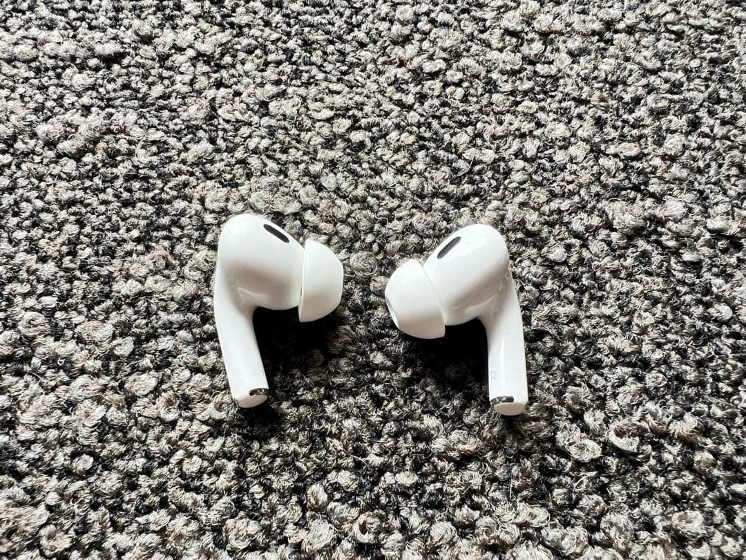Apple Airpods Pro (第2世代)　MQD83J/A