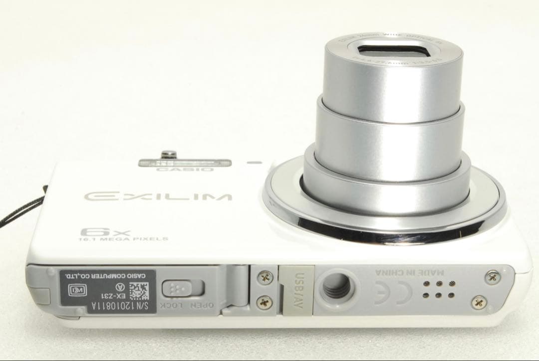 CASIO EXILIM EX-Z31❤️スマホ転送 動作確認済 ホワイト カメラ