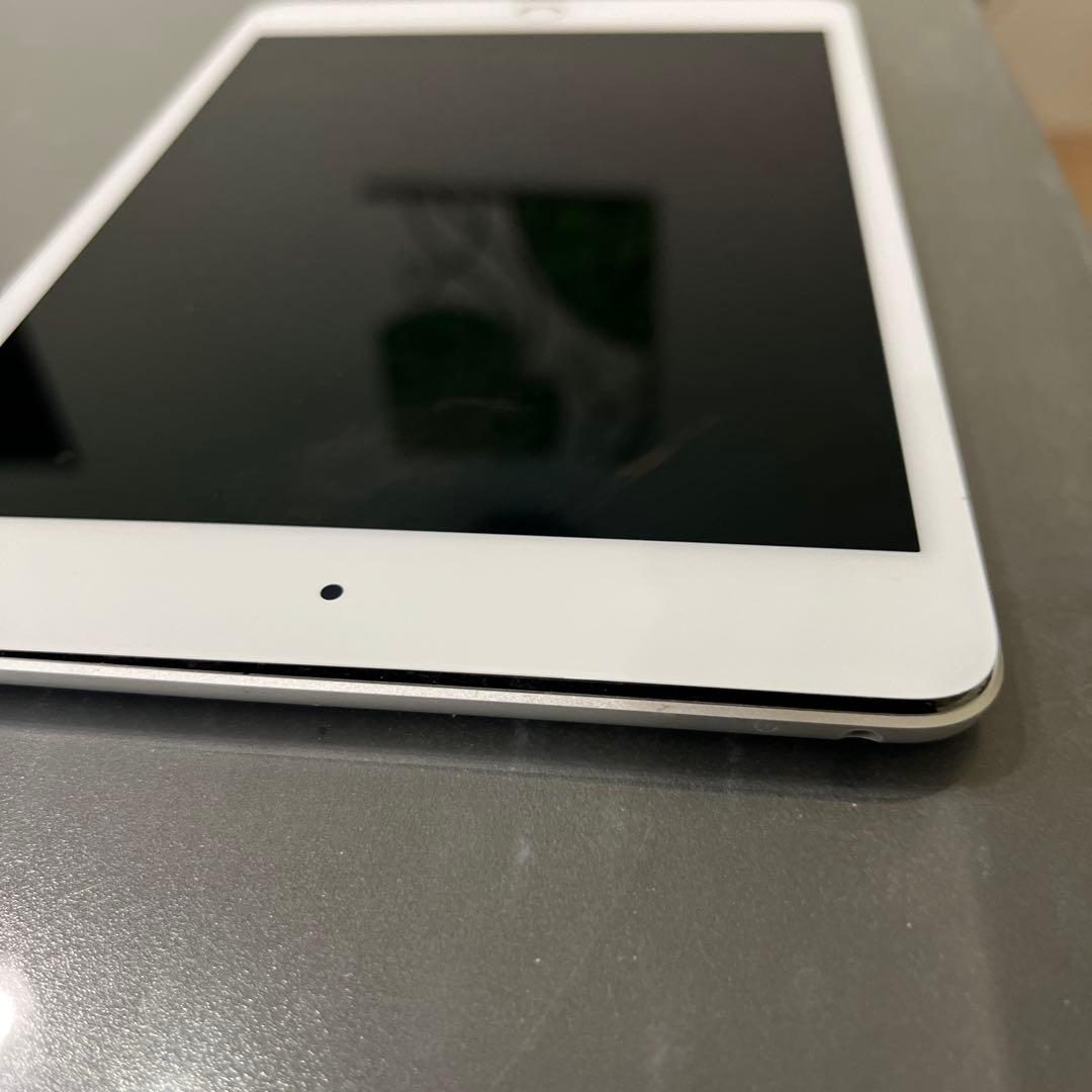 Apple iPad mini 第3世代 64G